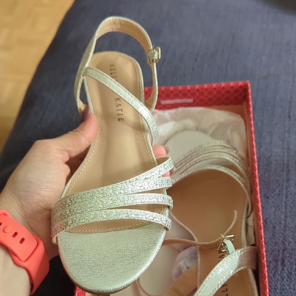 Elegant Strappy Sandals